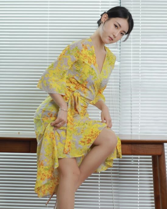 [IESS异思趣向] 2023.10.10 丝享家 1555 小宝《黄色战袍》