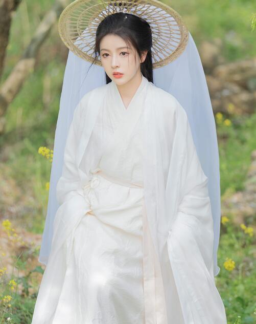 [YWW.ME] 2023.05.07 青绿花笺 言言