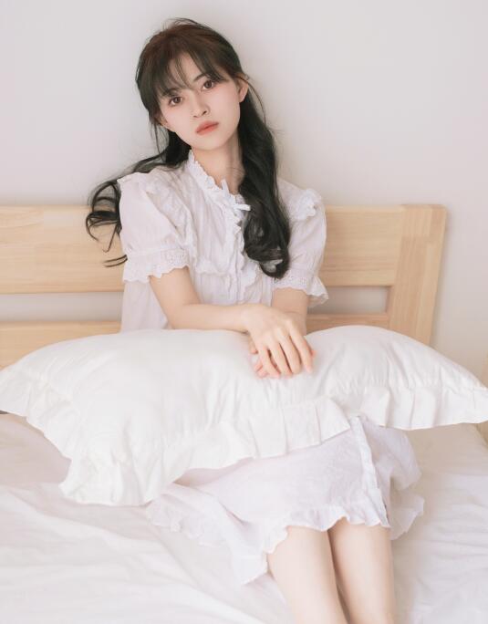 [YWW.ME] 2023.05.09 失落的女孩 壹萱-