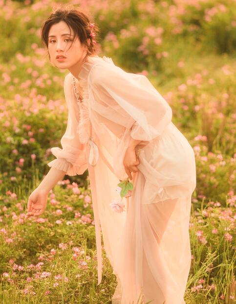 [YWW.ME] 2023.05.18 紫云英的浪漫 安妮