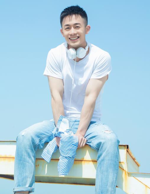[YWW.ME] 2023.05.30 那个少年 小姜
