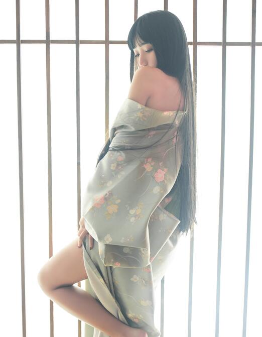 [YWW.ME] 2023.06.07 少女和服写真 异域荷包蛋