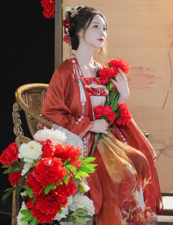 [YWW.ME] 2023.06.11 十二花神之牡丹花神 Vi鸽_Vivian