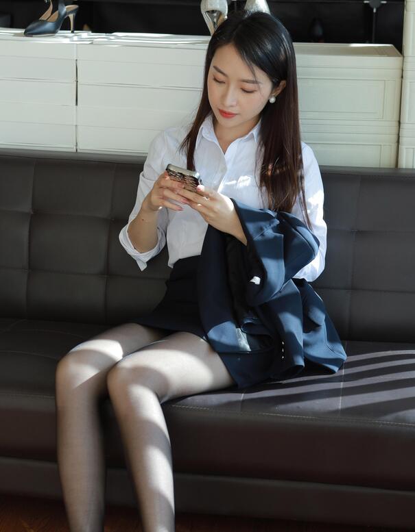 [IESS异思趣向] 2023.11.28 丝享家 1597 小婕《阳光嘿丝》