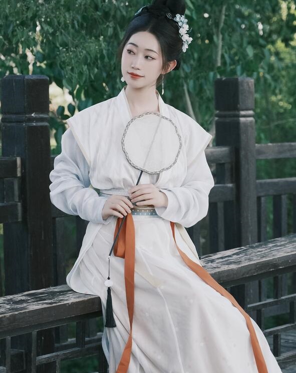 [YWW.ME] 2023.07.01 晴山 社恐的乱乱
