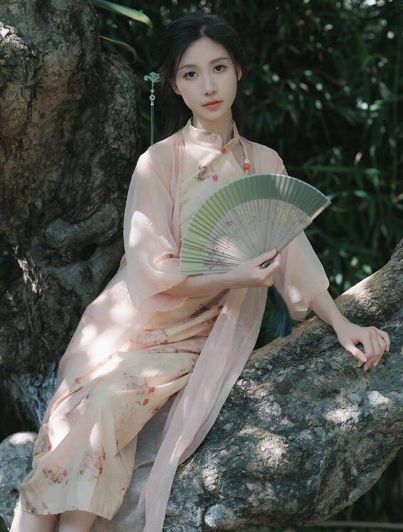 [YWW.ME] 2023.07.03 游十香园 小鹿