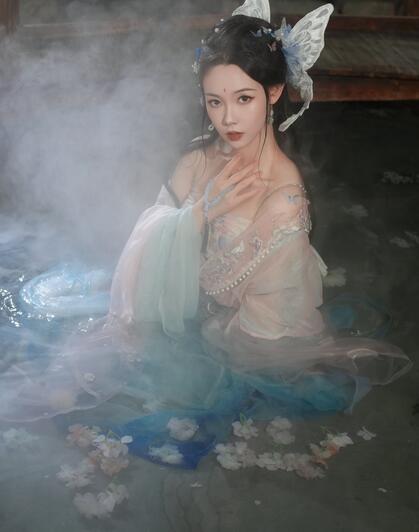 [YWW.ME] 2023.07.06 庄周梦蝶 Vi鸽_Vivian