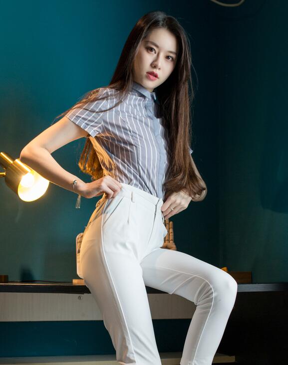 SIA不吃鱼 微密圈 04月13日 #嘉宾专享帖# 肉丝足尖