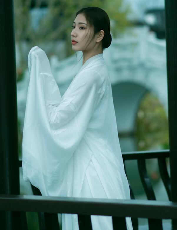 [YWW.ME] 2023.07.21 天青色等烟雨 林林