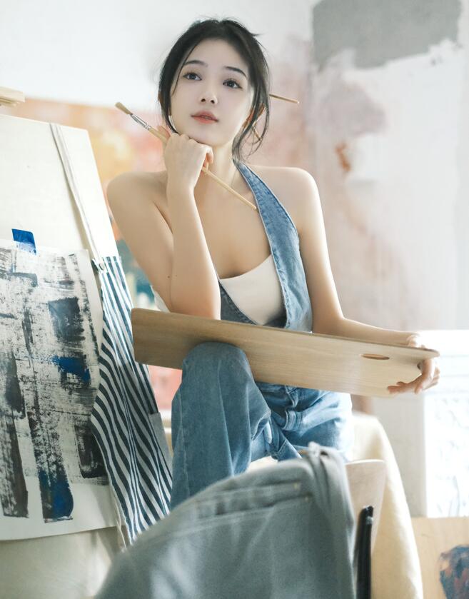 [YWW.ME] 2023.07.30 在画室发呆的午后 凤