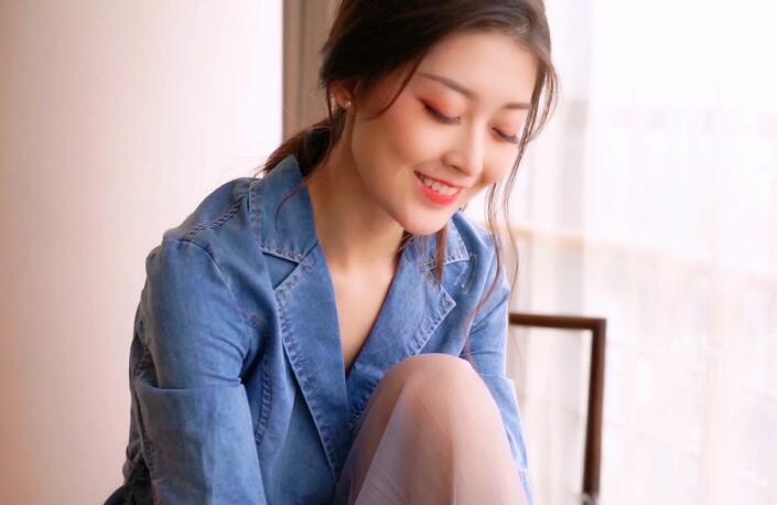 [KeLaGirls克拉女神] 2022.02.08《赤足时光》羽婷 视频
