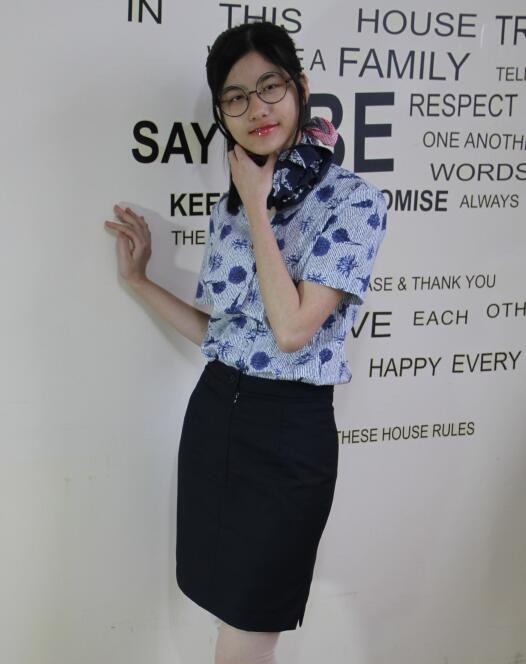 自由摄影 No.017 质感的制服搭配长筒0D长筒丝