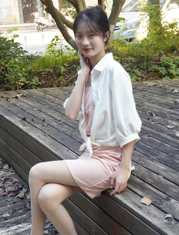 [初夏女神] 087 安妮~【不再犹豫】我可以告诉你我第一次穿高跟鞋吗