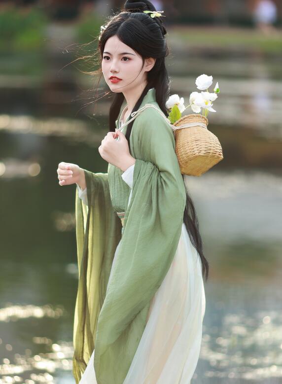 [YWW.ME] 2023.09.18 浣溪沙 魚小鯉lili