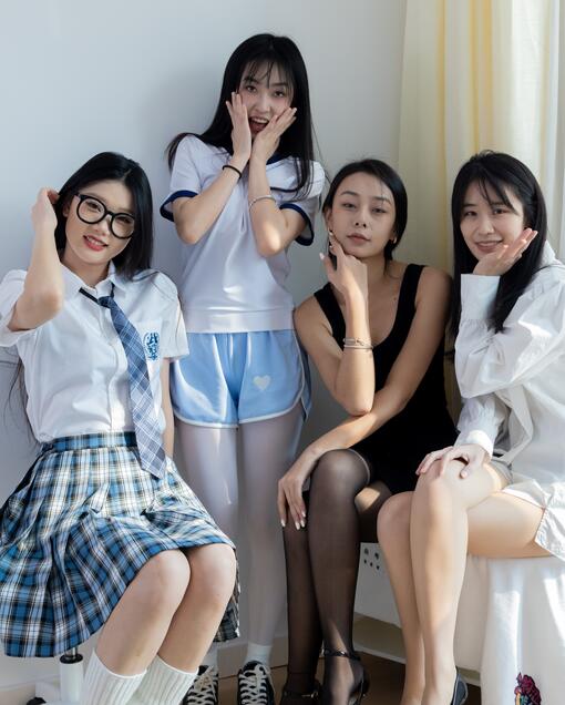 物恋传媒 NO.1851 菜菜&岚岚&小竹&嘉木-新春快乐
