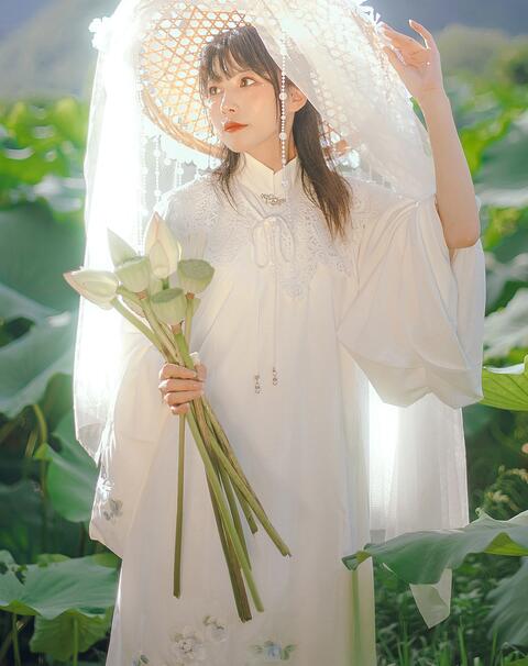 [YWW.ME] 2023.10.09 行走世间 花京院腥鱼