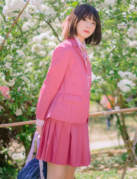 [YWW.ME] 2023.11.11 粉色制服 羊毛卷