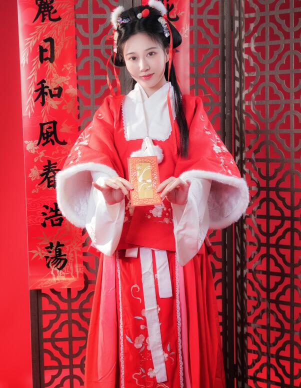 [YWW.ME] 2023.12.11 春节红颜 NNIAN年年
