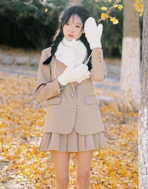 [YWW.ME] 2023.12.20 秋是银杏的颜色 忍海部