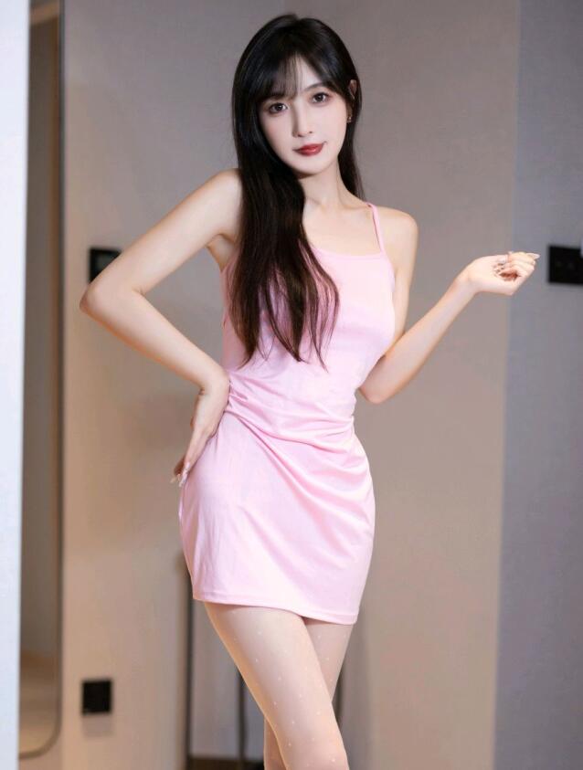 [XiuRen秀人网] 2024.04.29 No.8474 林星阑 美腿丝袜