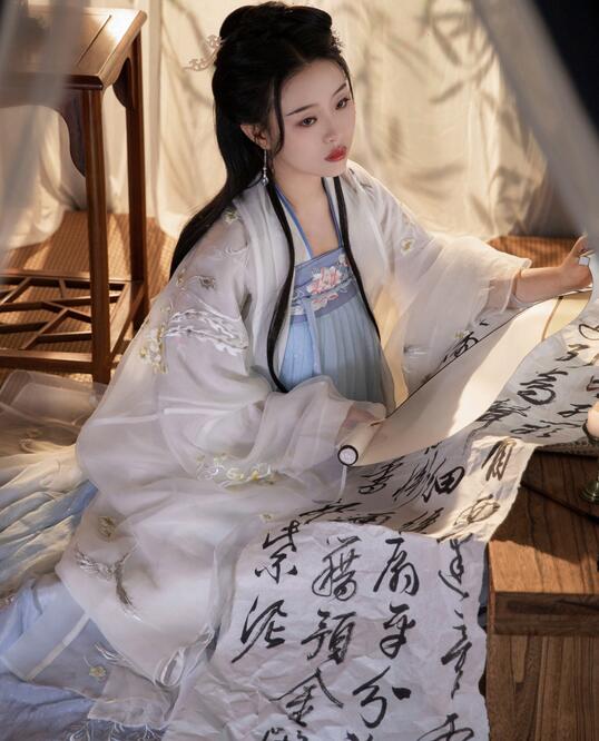 [YWW.ME] 2024.01.02 云知盈 绾棠