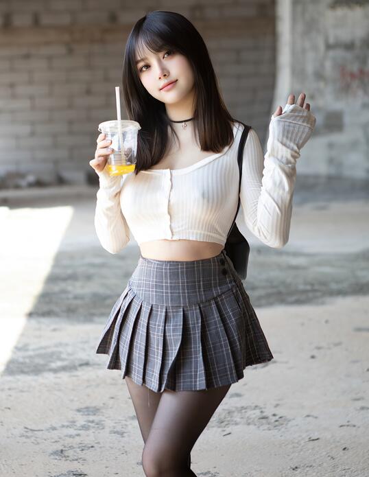 [XiuRen秀人网] 2024.04.23 No.8439 豆瓣酱 美腿黑丝