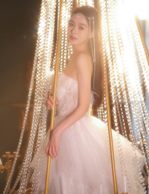 [YWW.ME] 2024.03.14 她好像有种神性的美啊 骞骞