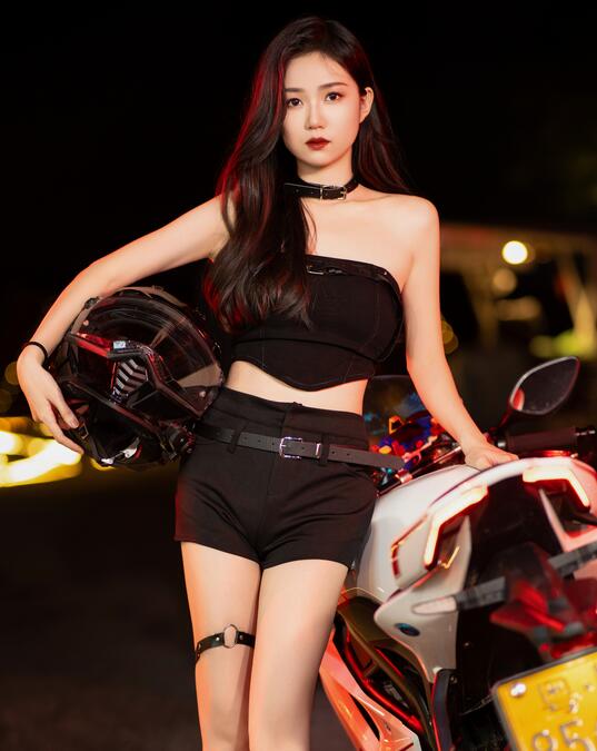 [YWW.ME] 2024.03.19 女骑手 迪丽热鸭