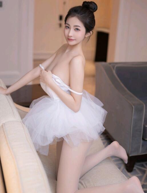 [XiuRen秀人网] 2024.06.05 No.8657 鱼尾fish 丝袜美腿