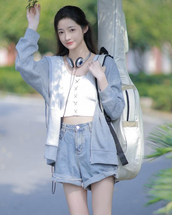 [YWW.ME] 2024.04.06 夏日 呆呆起飞啦_