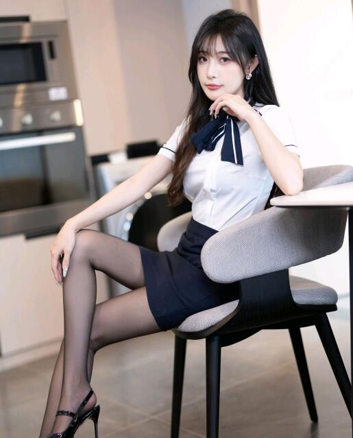 [XiuRen秀人网] 2024.06.19 No.8727 林星阑 黑丝美腿