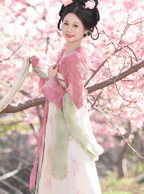 [YWW.ME] 2024.04.19 樱花汉服 橙子舒