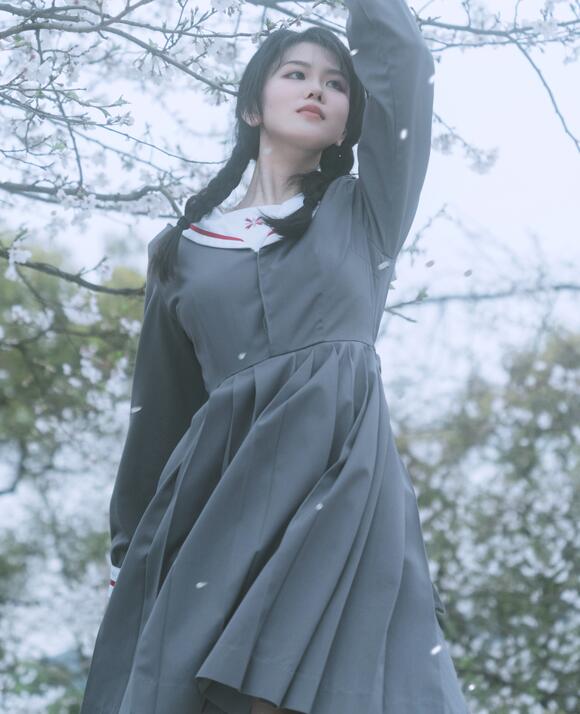 [YWW.ME] 2024.04.27 少女与花 牛奶