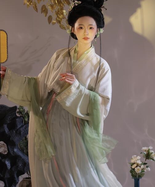 [YWW.ME] 2024.04.30 素色 小羊爱干饭