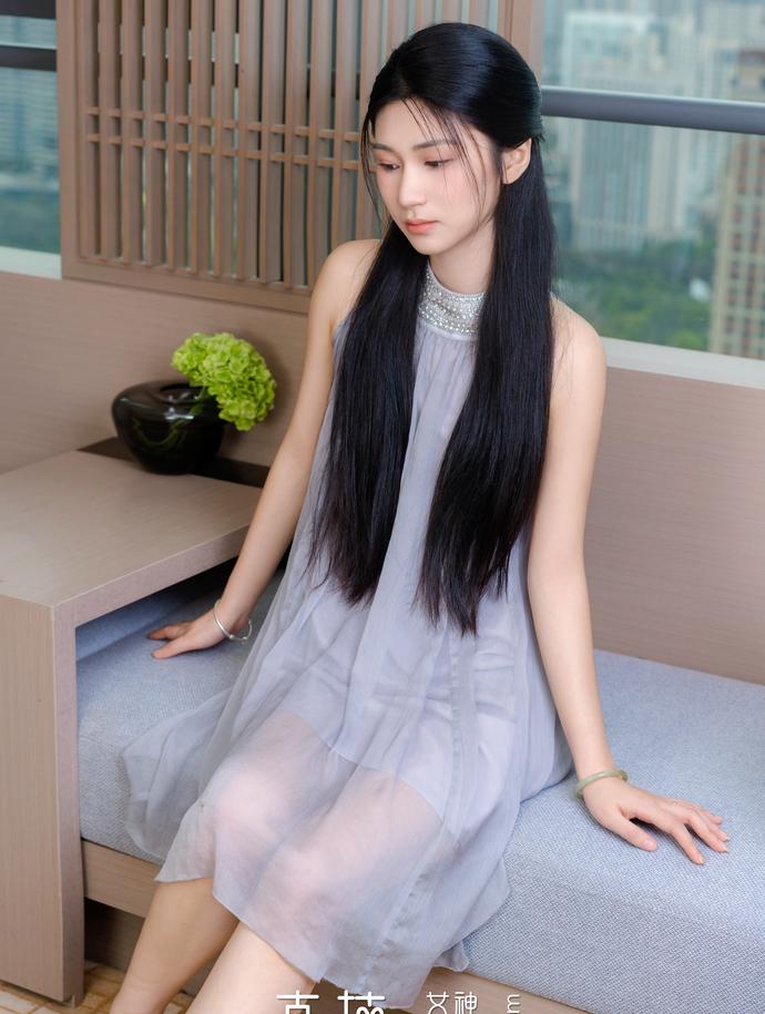 [KeLaGirls克拉女神] 2024.04.12 古典裸足 欣泽 VIP专辑