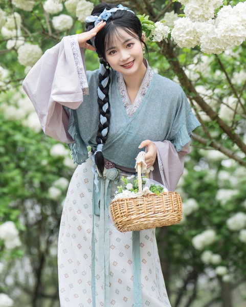 [YWW.ME] 2024.05.10 中华木绣球 小欧O