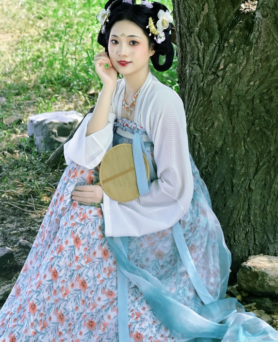 [YWW.ME] 2024.05.24 春日少女 梨荼白