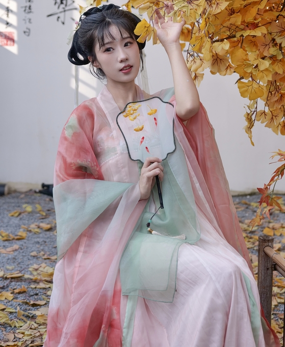 [YWW.ME] 2024.06.09 古风美人 太阳嘟嘟