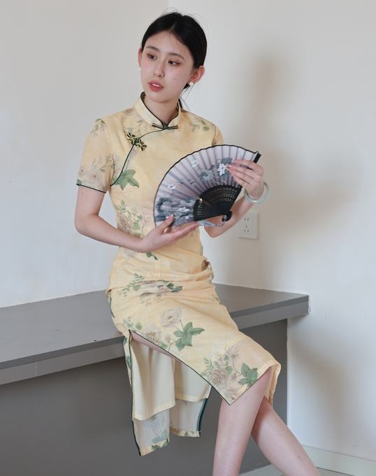 [绮梦摄影] 2024.08.30 NO.011 yaya 珍藏无修无水印版