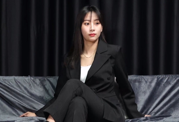 [A&F] Sexy asia sole Vietnamese model gavi`s sock and foot 4K
