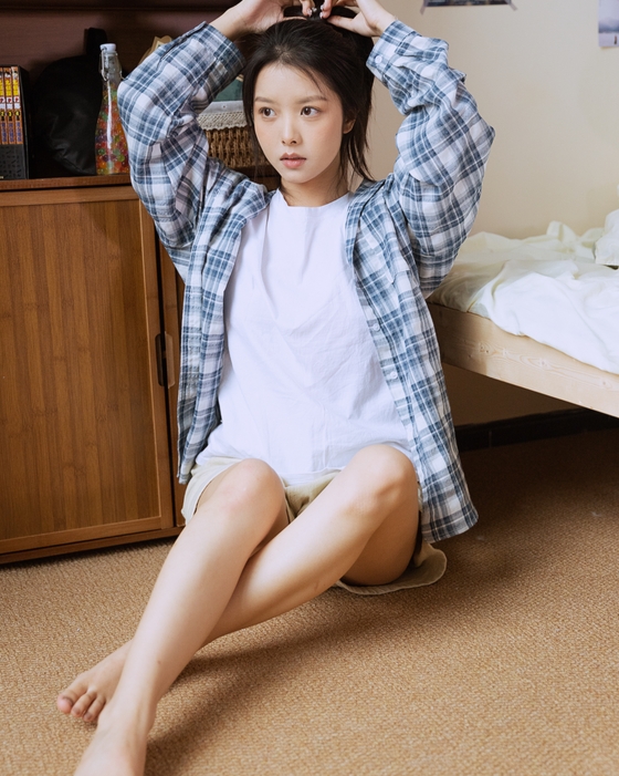 [YWW.ME] 2024.07.01 孤独 雪雪