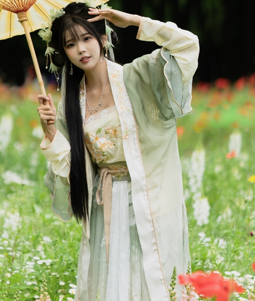 [YWW.ME] 2024.07.04 花间仙子 失落漫地球