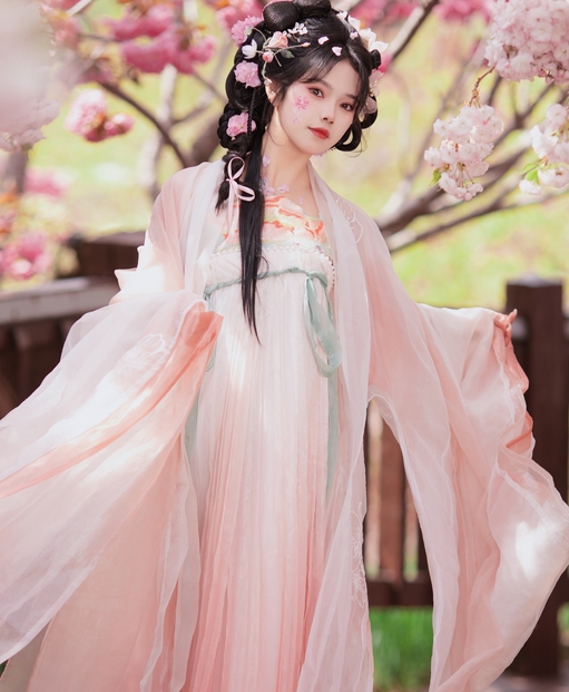 [YWW.ME] 2024.07.08 十二花神之桃花 婉仪