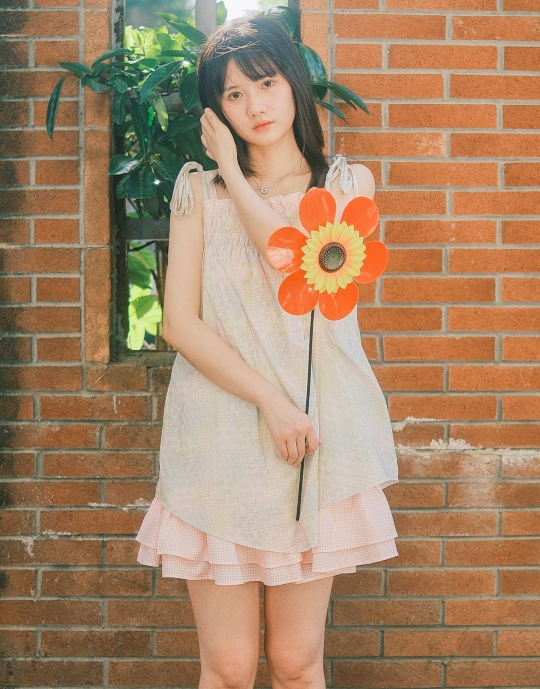 [YWW.ME] 2024.07.19 夏日少女 不许翘二郎腿