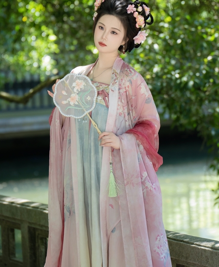 [YWW.ME] 2024.07.24 画中人 西瓜