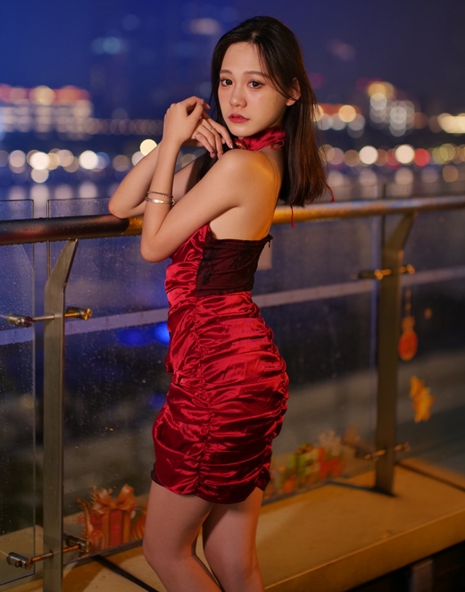[YWW.ME] 2024.08.12 红裙倩影 沛欣