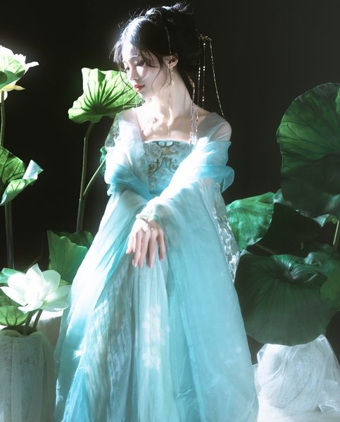 [YWW.ME] 2024.08.16 青荷 兰因