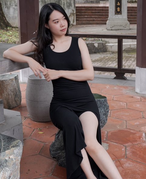 [台湾Limerence] Mona 的极致希腊美趾特写 脚趾 控必收藏