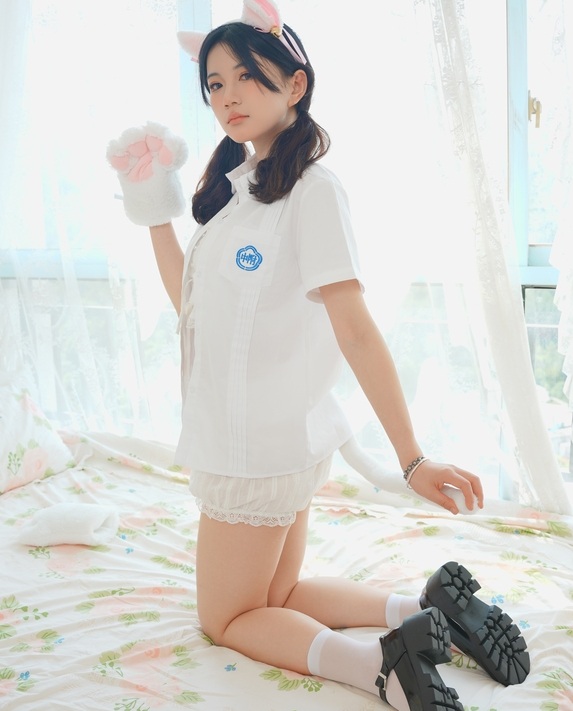觅芙少女 NO.225 薇薇-猫咪女仆咖啡厅今天营业哟