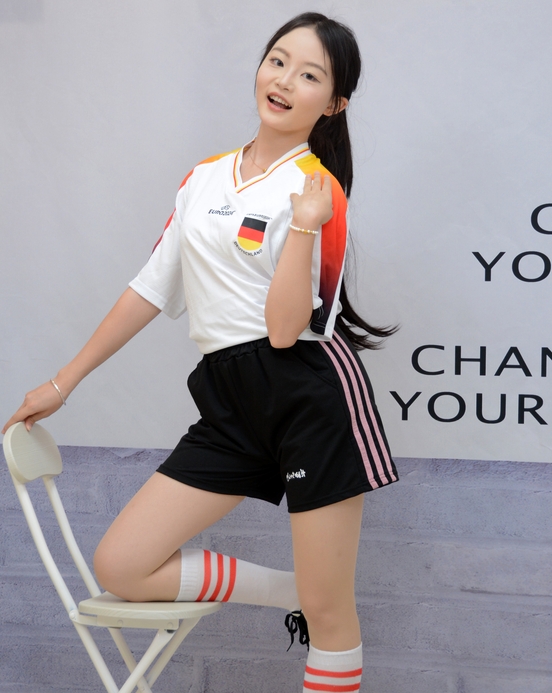 [初夏女神] 235 双双~【德系球服】别问我为什么认识球服，我只要照办就好了